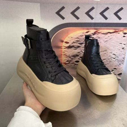 9667-2新款2026精品百搭潮流马丁靴中筒烟筒黑色女士