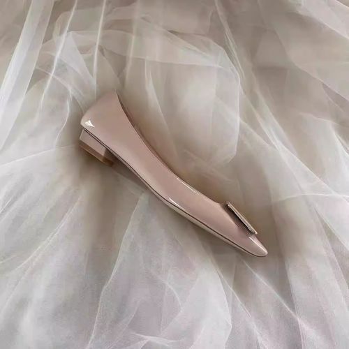 2026浅口方扣漆皮单鞋真皮方头通勤低跟鞋女矮跟显瘦裸色平底鞋主图