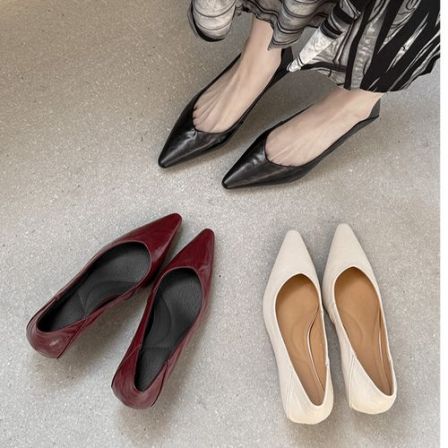 春季法式极简风尖头浅口低跟气质时尚通勤百搭女单鞋