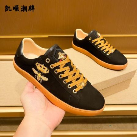 欧洲站欧货潮皇冠低跟车缝线平跟胶粘中年休闲板鞋板鞋沙丘废土风