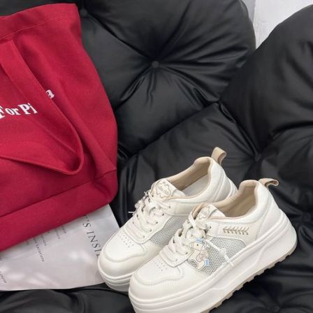 大码女鞋40--43码2026夏季新品时尚百搭洋气减龄舒适休闲透网白鞋