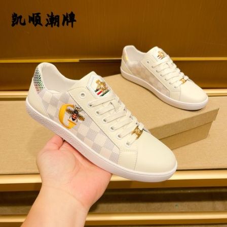 鞋子白男款爆款2025新款轻奢印花小白鞋时尚夏季潮流潮鞋2026板鞋