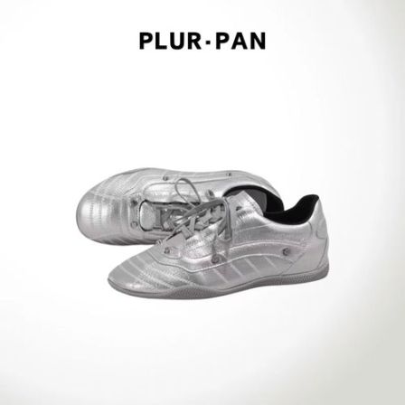 PLUR·PAN复古百搭软底休闲运动系带铆钉德训鞋