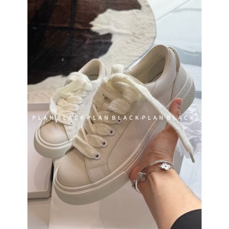 RICH陈发财【小白鞋】巨百搭！脚感质感拉满舒适颜值厚底板鞋0026