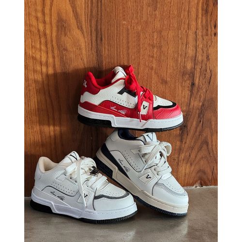 伟伟同款【三色板鞋】2026春季新款时尚百搭透气儿童鞋子WW1118主图