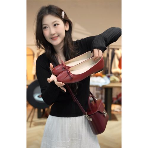 【闵笑一】红色时尚百搭蝴蝶结搭配通勤平底鞋主图