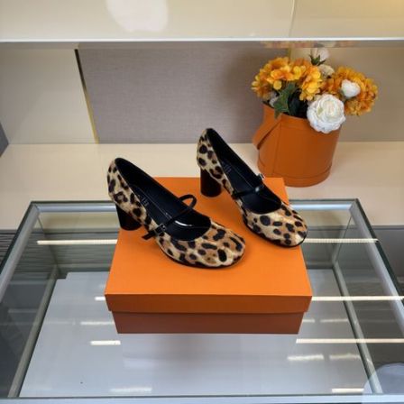 范戈希跟7CM牛羊皮圆头粗跟气质复古高跟单鞋浅口女鞋买1赠3