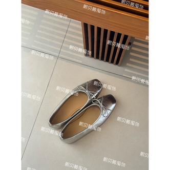 熙贝薇3 法式复古蝴蝶结浅口百搭平底精致女式单鞋 G6161主图