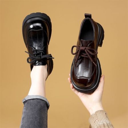 英伦风厚底休闲乐福鞋女2026春季新款增高显瘦洋气配裙软底小皮鞋