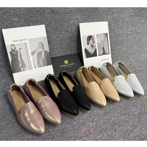 [JL早秋新品]JIWANA LXUXRL 女士平底单鞋8216主图