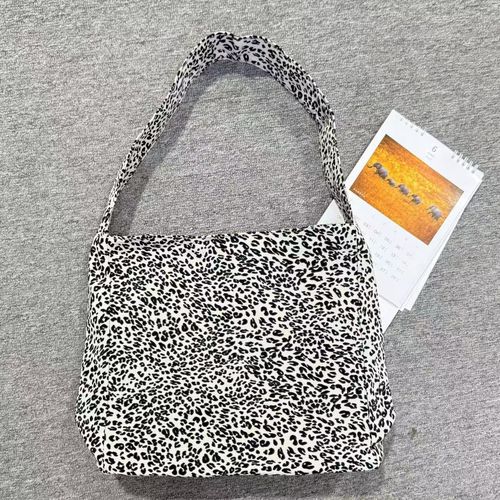 时尚休闲百搭潮流小众女款设计师款减龄豹纹包包5551771主图