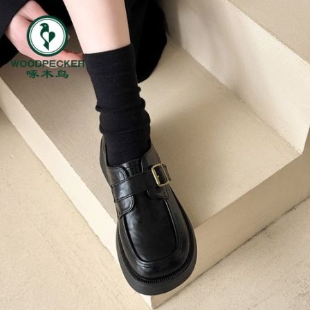啄木鸟乐福鞋女款2026春季新款厚底百搭一脚蹬单鞋英伦风小皮鞋子