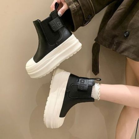 厚靴增高7cm小短靴女靴子冬季新款2026底马丁烟筒小个子显高软底