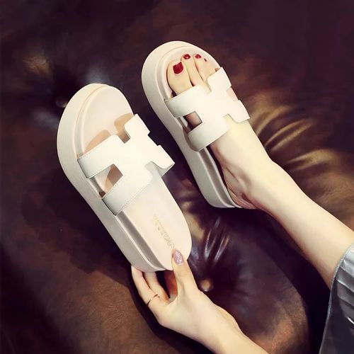 真皮小个子厚底凉拖鞋女外穿2026新款夏季网红女士海边沙滩鞋旅游主图