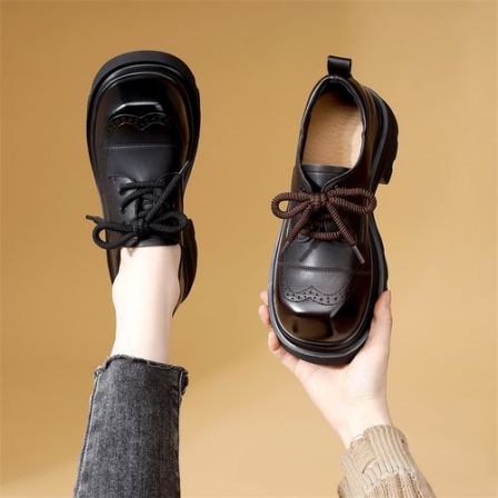 英伦风厚底百搭乐福鞋女2026春季新款增高显瘦软底不累脚圆头单鞋