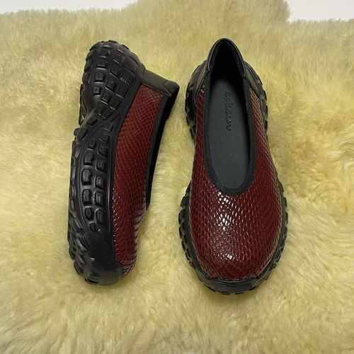 ESKEIN轻便5厘米酒红蛇纹时尚奶奶鞋复古大头鞋大码宽脚胖脚女鞋主图