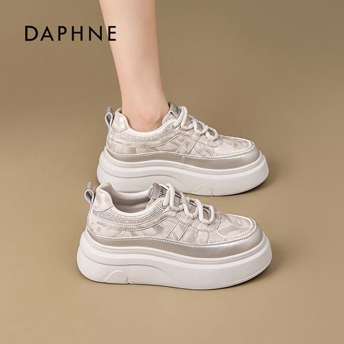 达芙妮2026春款单鞋时尚休闲系带板鞋舒适运动厚底增高小白鞋女LL主图