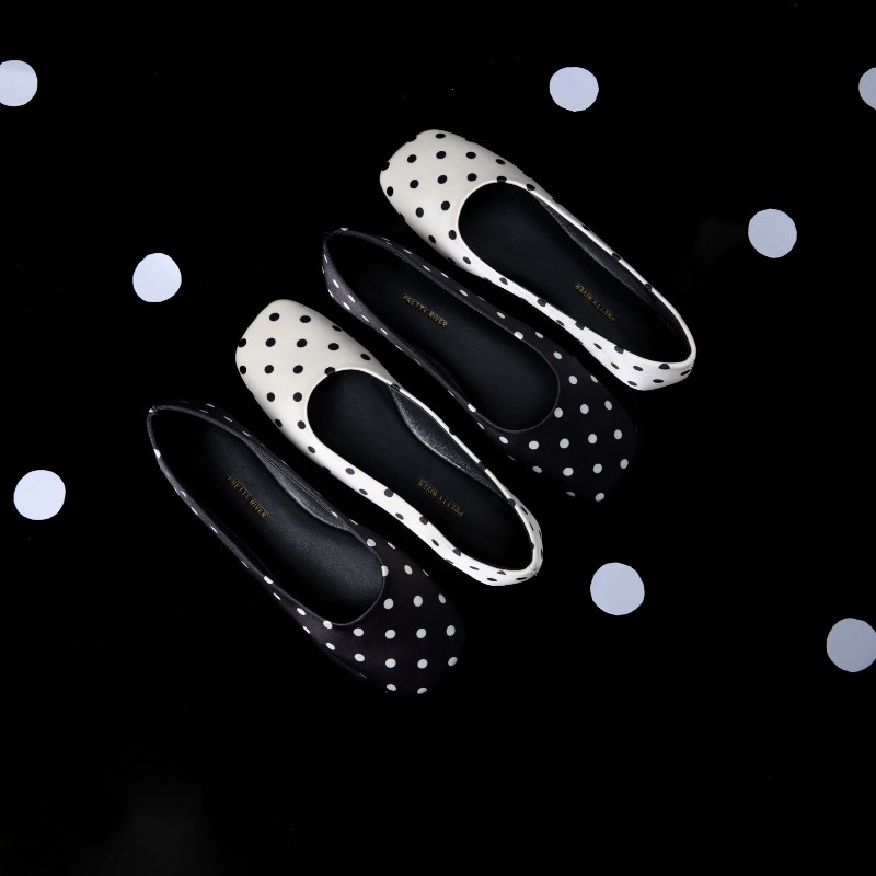 【王雪糕专属】PrettyRiver复古黑白原创波点单鞋女玛丽珍芭蕾舞浅口单鞋平底鞋主图