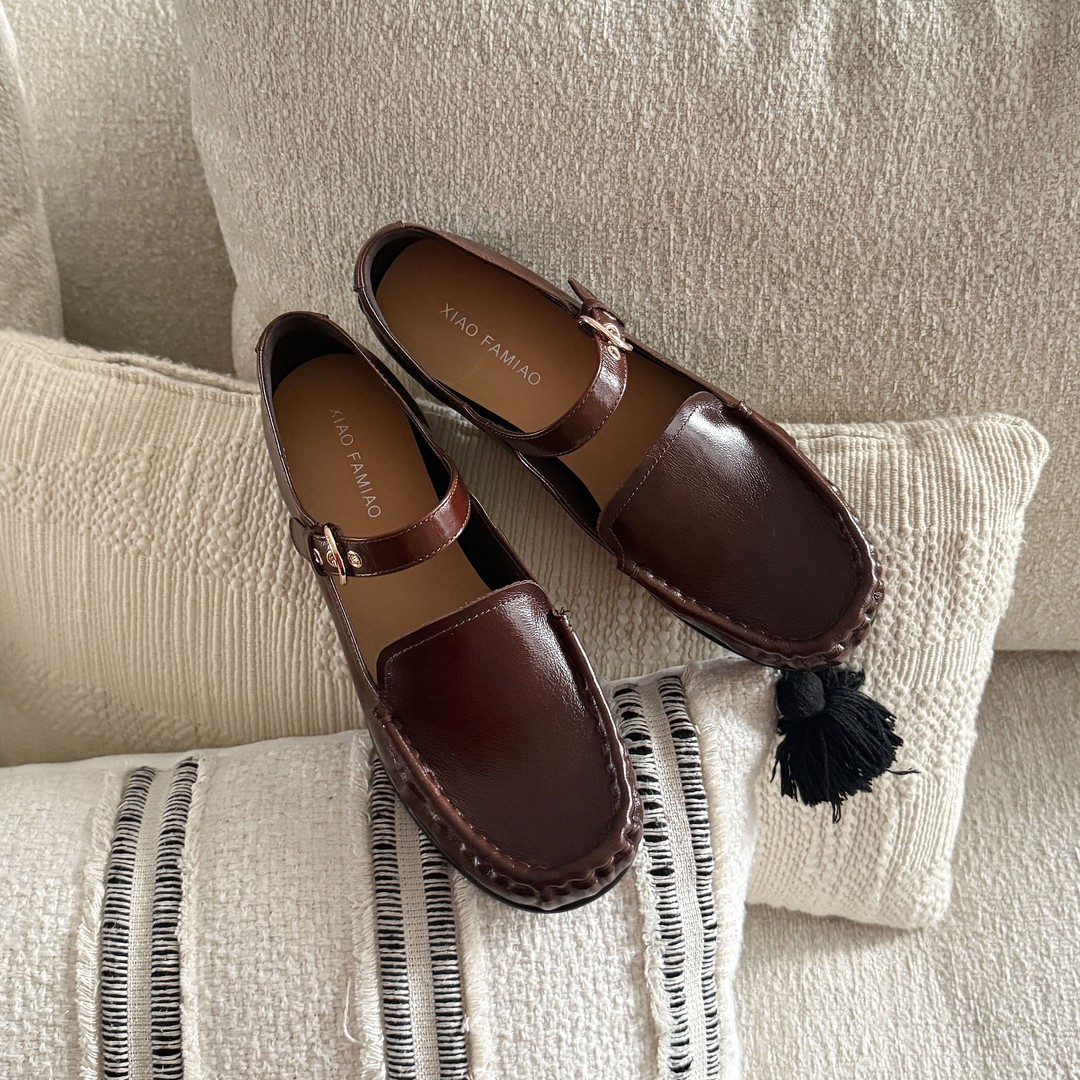 小发喵「复古搭扣玛丽珍单鞋｜轻奢摩登腔调型走新风尚 」777主图