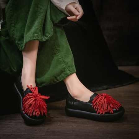 5001-23春季新款复古民族风流苏头层牛皮轻便百搭休闲女防滑单鞋