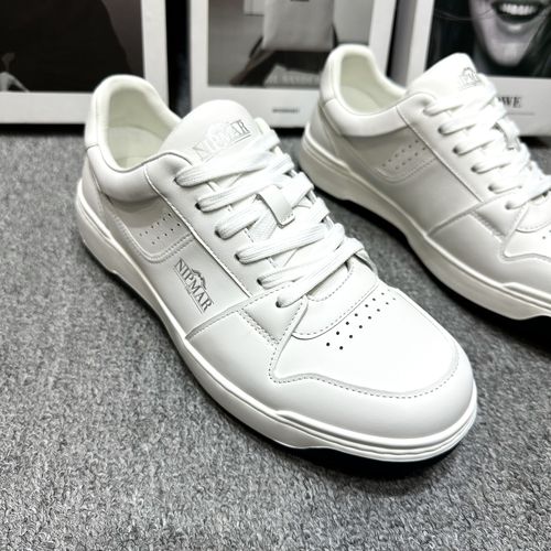 【列马鞋子】新款男士休闲板鞋时尚百搭高奢安脚软底软面舒适A102主图