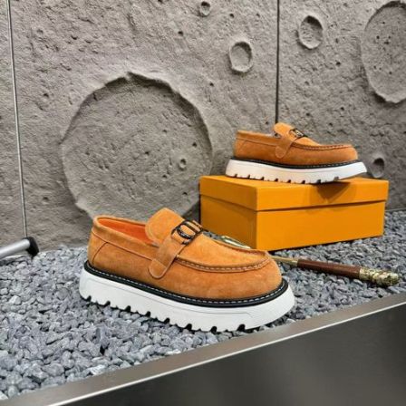 春季男士时尚软底增高一脚蹬休闲男鞋新款