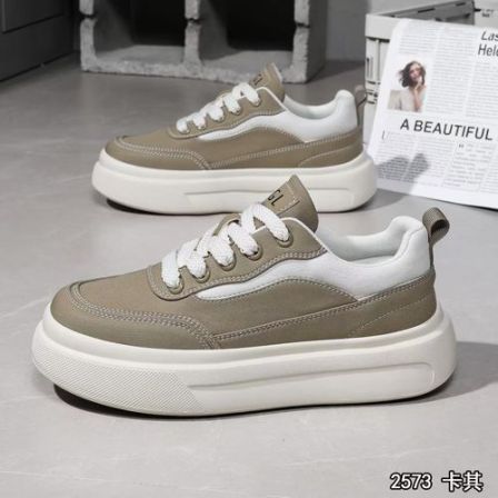 2026四季款男士休闲板鞋白低帮厚底百搭时尚透气潮鞋
