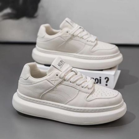 2026春季 新款 板鞋 男士 小白鞋 学生 厚底 轻便 软弹 白色61055