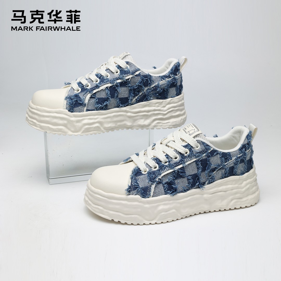 马克华菲男鞋2026新款男士休闲鞋厚底板鞋男春季透气牛仔蓝潮鞋子主图