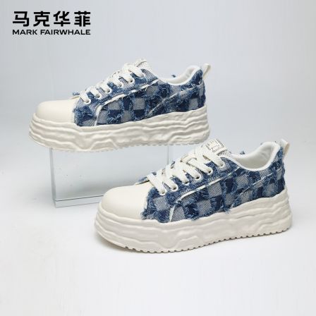 马克华菲男鞋2026新款男士休闲鞋厚底板鞋男春季透气牛仔蓝潮鞋子