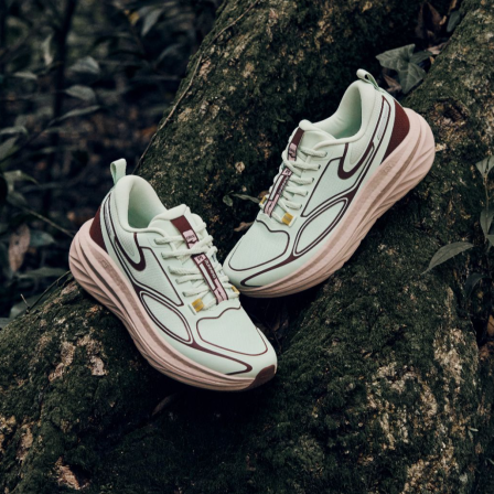 【鸿星尔克】纵横2防滑户外徒步运动鞋-51124303176/52124303176