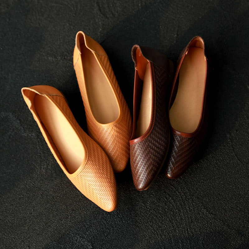 牛皮单鞋尖头复古针织纹浅口包边平跟女士单鞋春夏新款主图