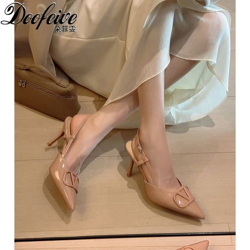 DOOFEIVE/朵菲雯法式气质裸色尖头细跟时尚百搭女通勤凉鞋高跟鞋主图