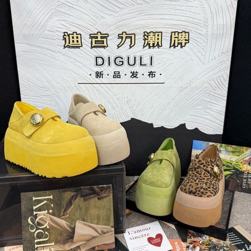 【迪古力】卡皮巴拉大头勃肯面包鞋厚底松糕小个子休闲单鞋女鞋兔主图