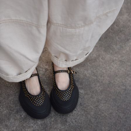 阿木原创设计师小众铆钉玛丽珍鞋厚底休闲时髦单鞋新款3910