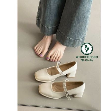 啄木鸟甜美风方头粗跟玛丽珍鞋女2026时尚编织一字扣设计浅口单鞋