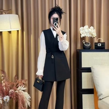 【都市雅韵】2026新款春季显瘦设计感背心时尚休闲无袖马甲