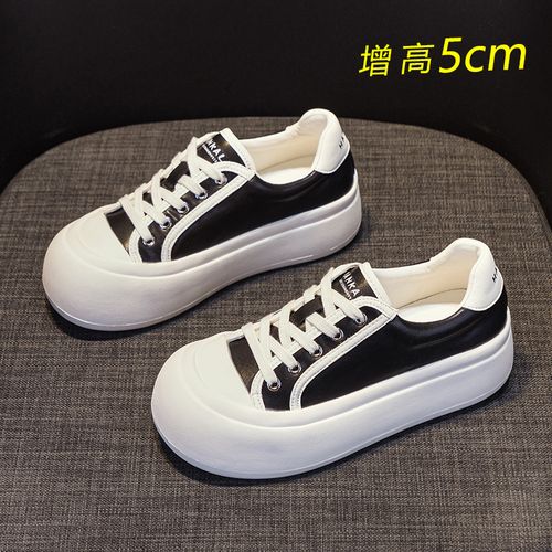 厚底面包鞋女2026春季新款小白鞋女圆头百搭休闲鞋舒适板鞋主图