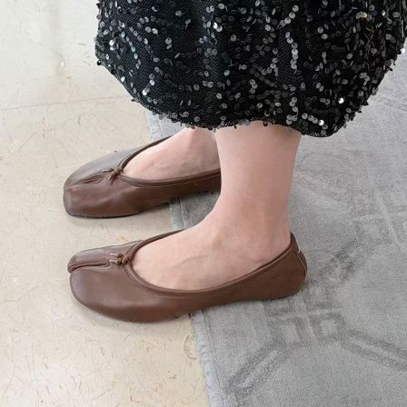 我是摩羯 Tabi分趾鞋 羊皮牛皮法式复古浅口单鞋