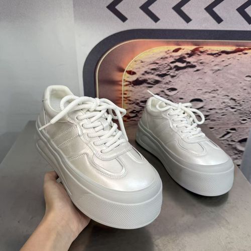 025-66新款2026圆头系带韩版简约休闲板鞋潮流百搭ins主图