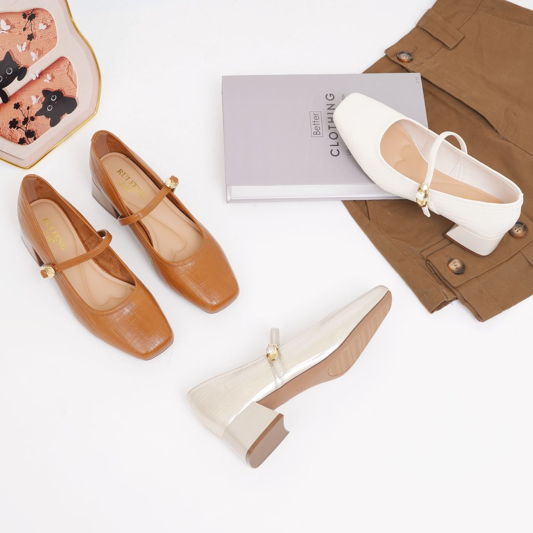 2026春季新款法式复古粗跟百搭浅口玛丽珍鞋女方头中跟一字带单鞋主图