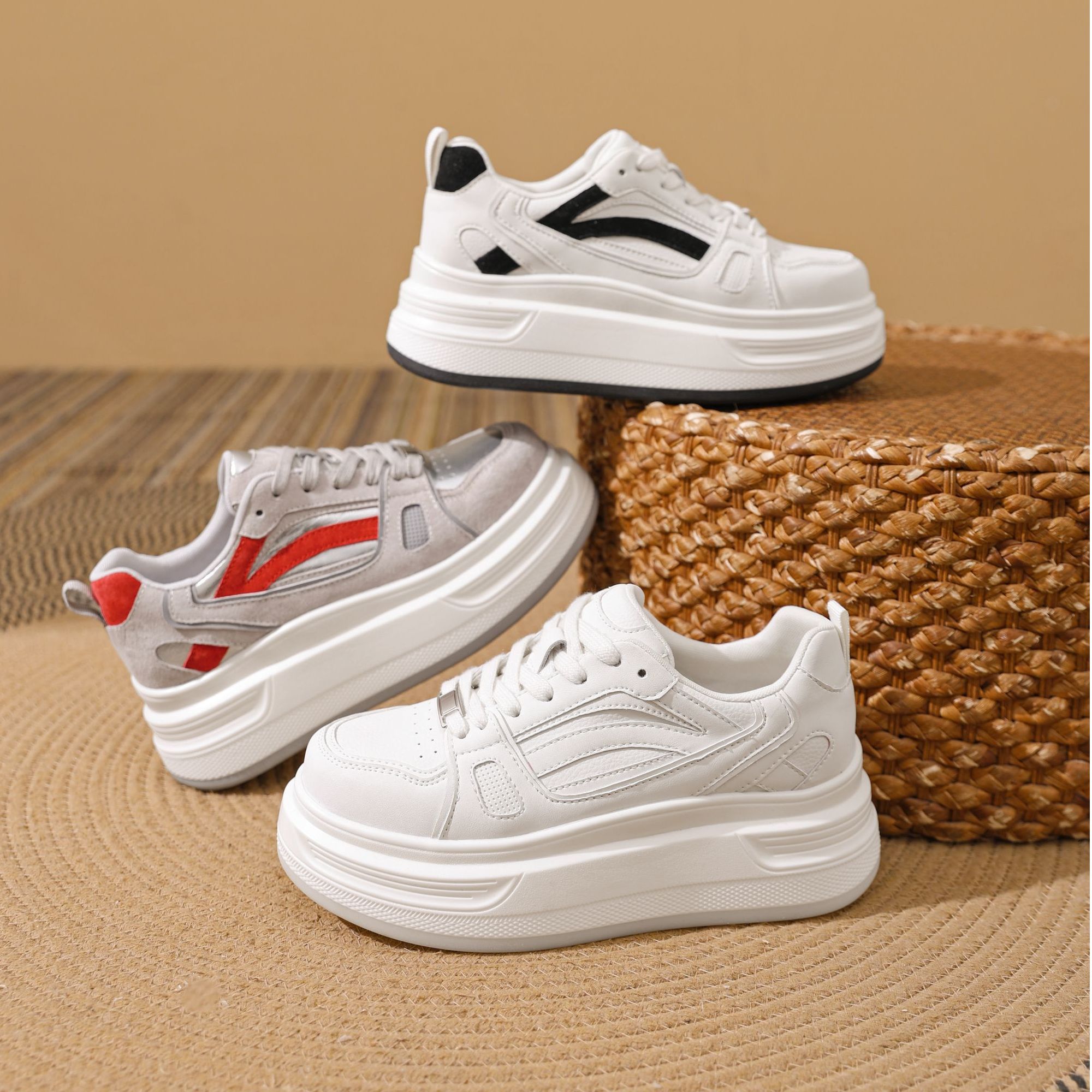 2026春季新款百搭板鞋休闲女鞋厚底时尚潮流真皮女鞋25579主图