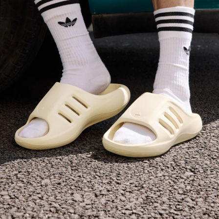 阿迪达斯ADIFOM IIINFINITY男女凉鞋一字拖鞋JH8019