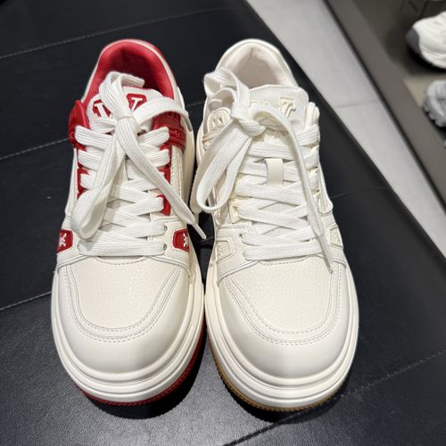 粉丝灯牌拍！真皮4.5cm超轻厚底高端休闲鞋T3060主图