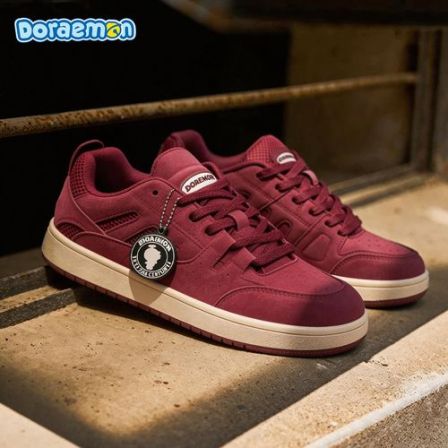 哆啦A梦鞋子2026新款男鞋爆款美式街头板鞋学生情侣时尚百搭潮鞋