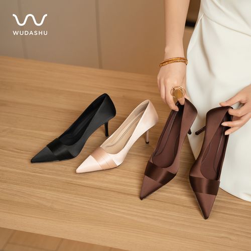 春季新款气垫缓震高跟鞋百搭不累脚尖头细跟浅口绸缎单鞋女主图