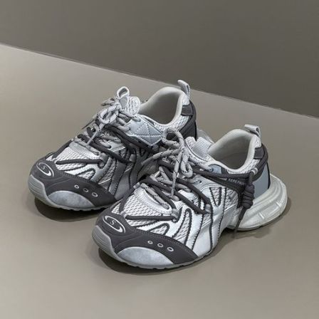 略略童装春夏透气网面轻便户外运动老爹鞋26PS001