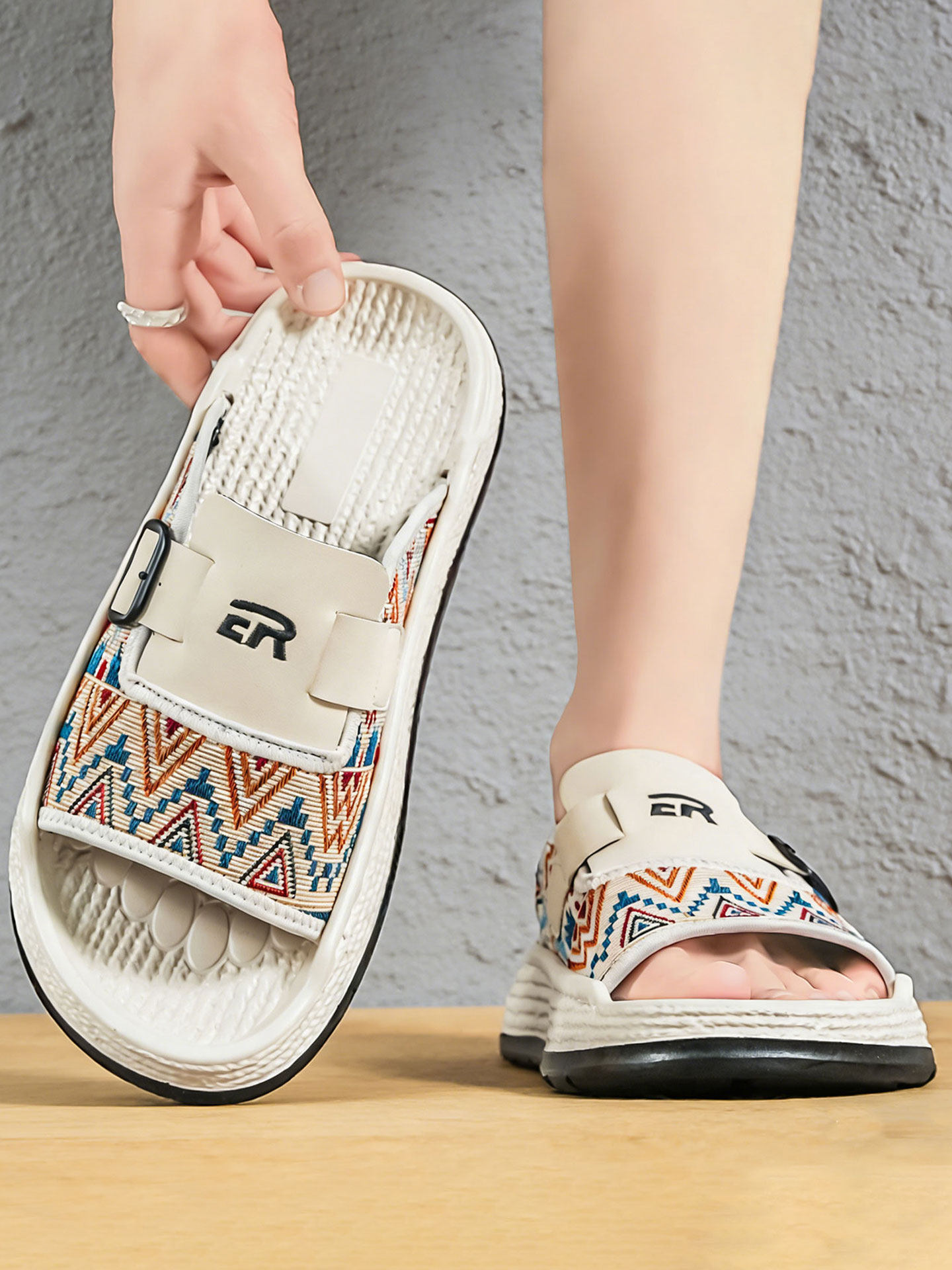 2026夏季新款男拖鞋外穿厚底防滑青少年ins风时尚潮流休闲一字拖主图