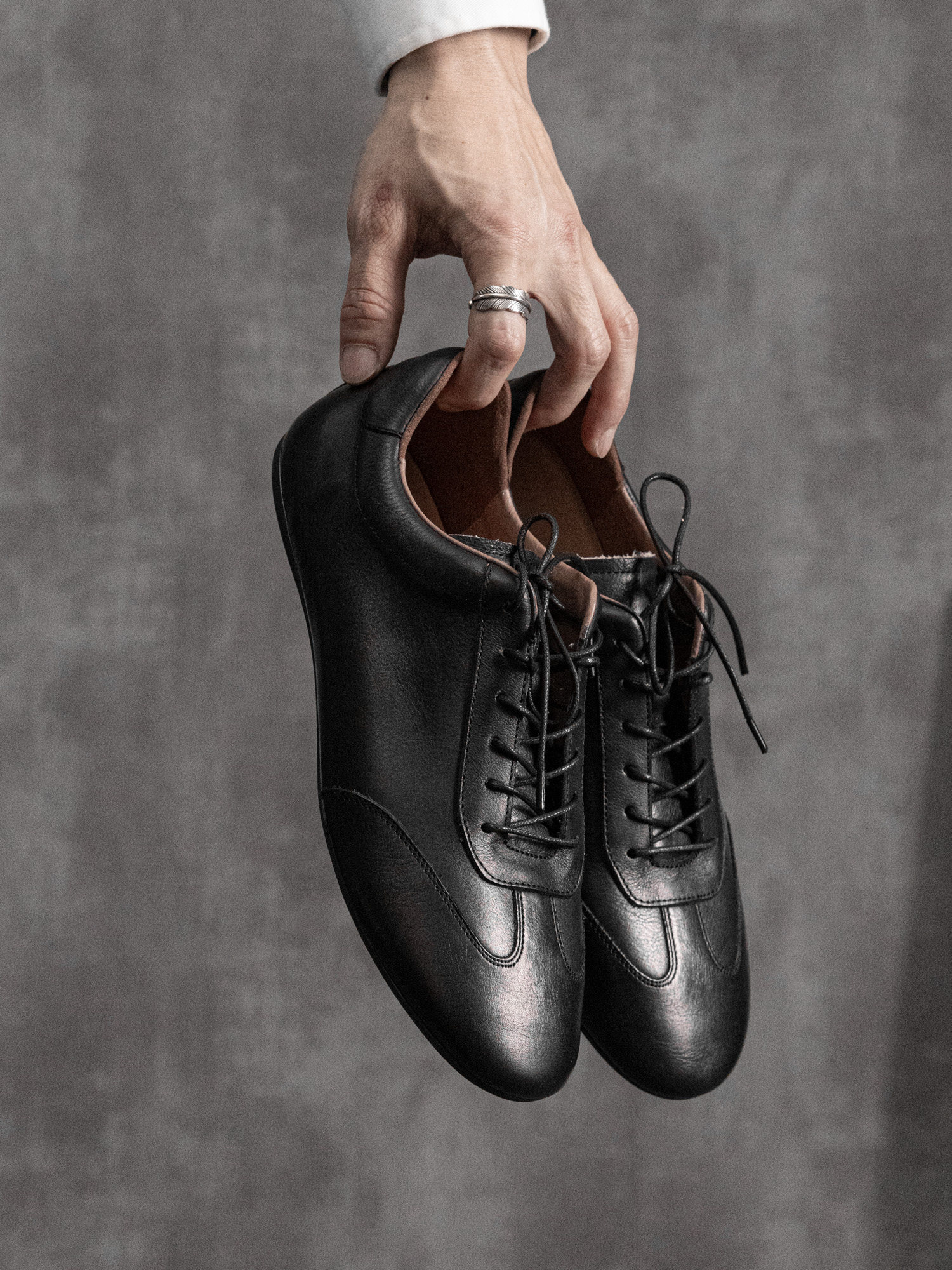 TBOF【薄底松弛感】牛皮软底系带皮鞋通勤百搭平底复古休闲德训鞋主图