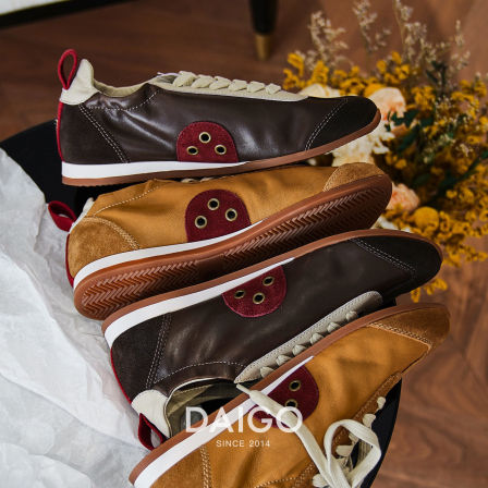 大果store 国内小众设计师款～复古反绒皮～云朵感UMA德训鞋